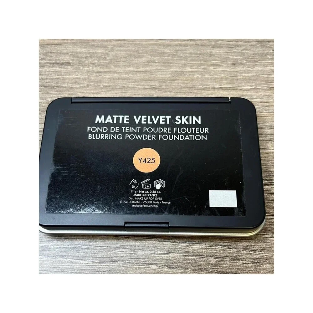 Make Up For Ever Matte Velvet Skin Blurring Powder Foundation - #Y425 NWOB
